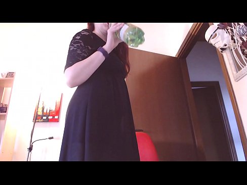 ❤️ Paklusni vergė, mėgstanti nešvarias ir sultingas kelnaites, priversta masturbuotis pažiūrėjusi šį vaizdo įrašą! ❤❌ Anal video prie mūsų ❌
